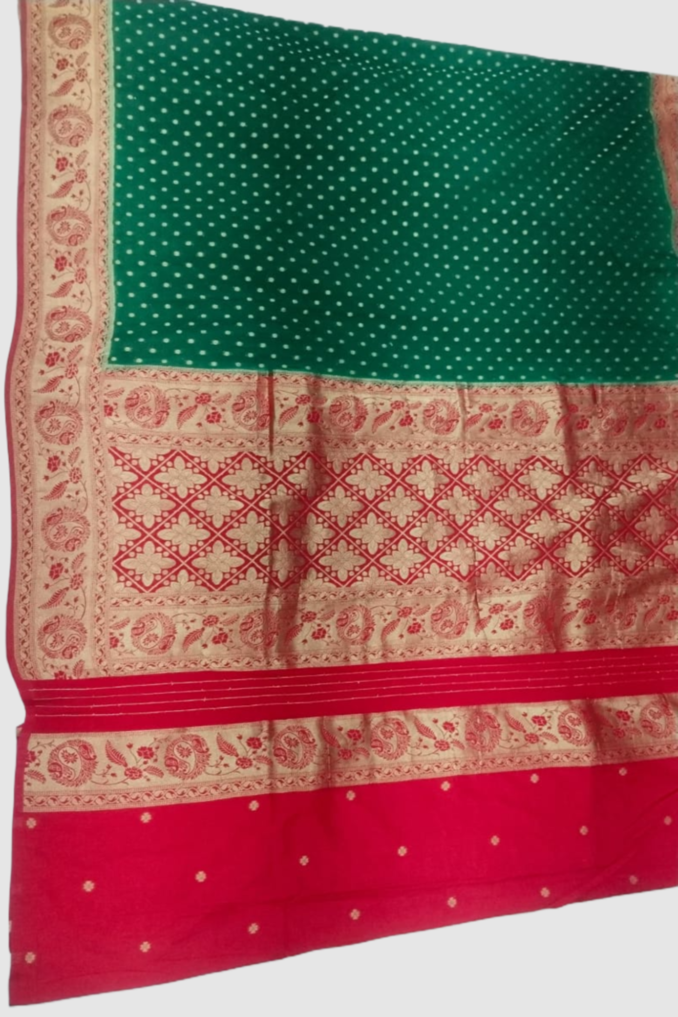 Banarasi Sarees: Heavy Gergette Zari Butti (Green)