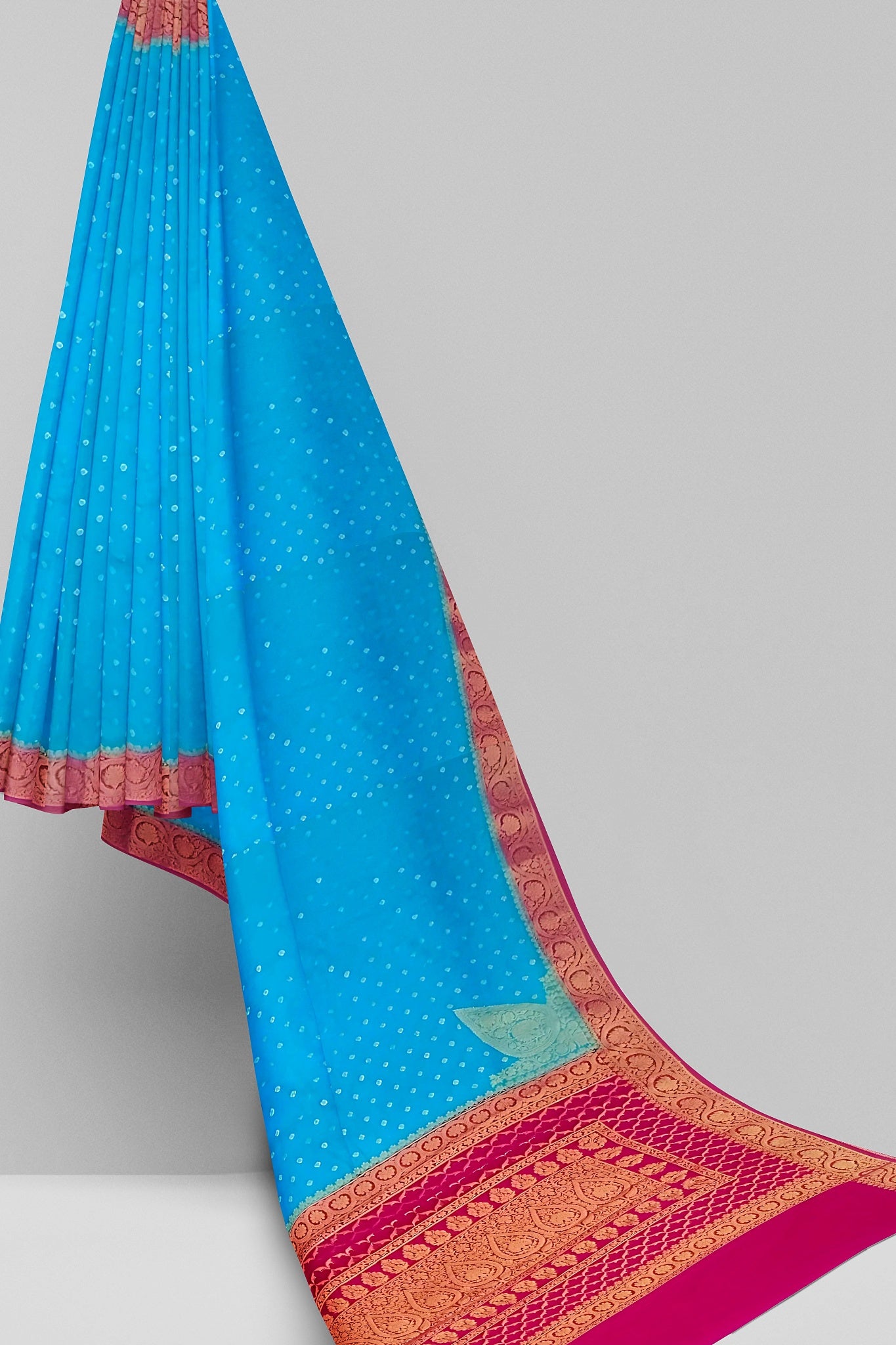 Banarasi Saree : Soft & Heavy Gergette Silk Saree  (Turquoise Blue)